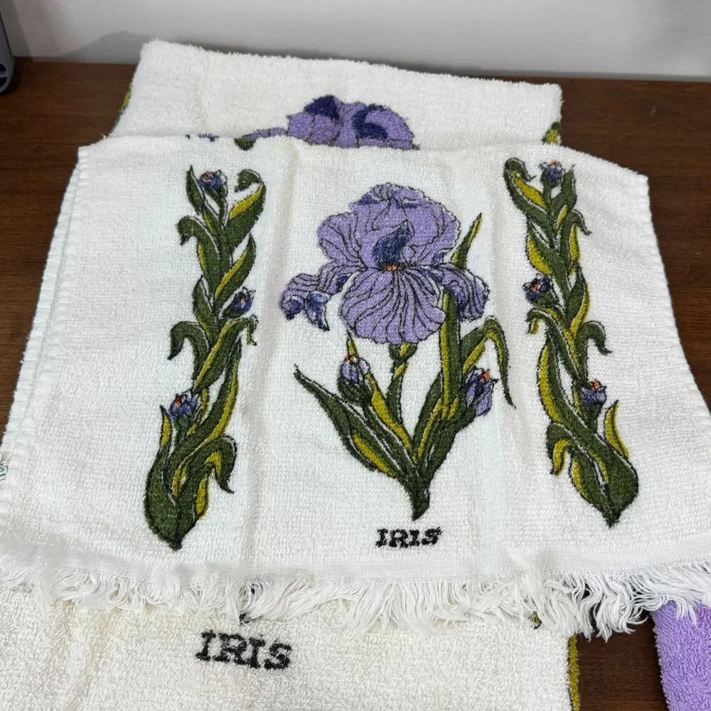 Vintage Iris Floral Towel Set White Purple Green Bathroom Decor Guest Hand